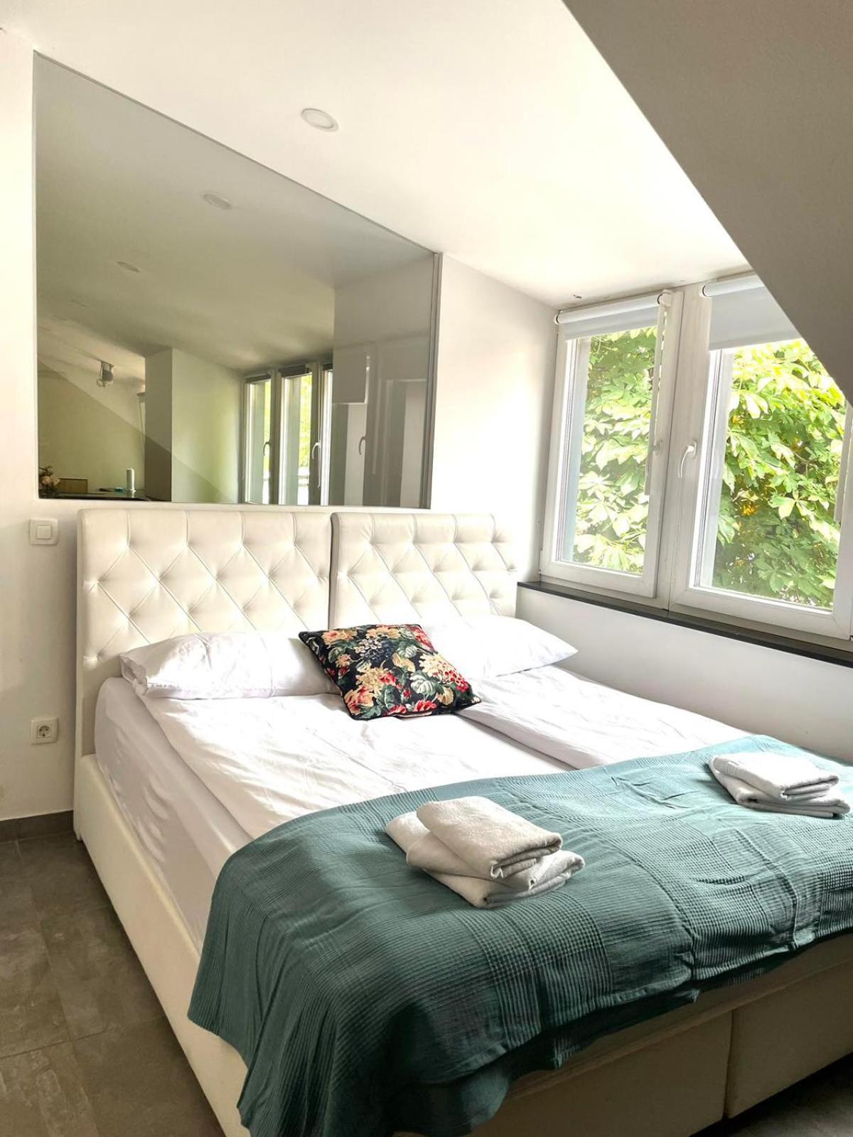 Khan Apartments Ljubljana Eksteriør billede